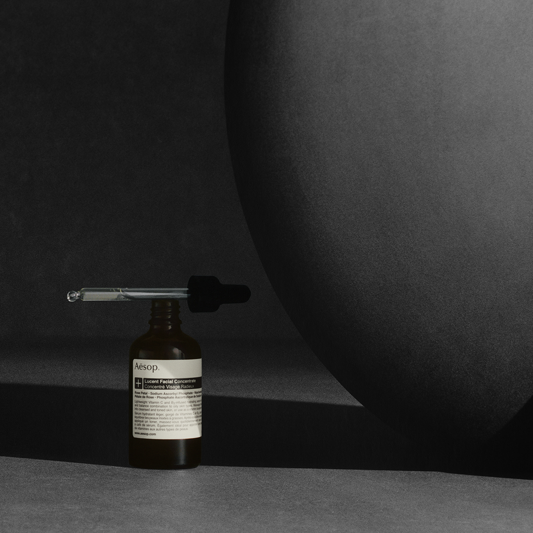 Aesop 澄瑩面部精華素60mL，NT$3,700