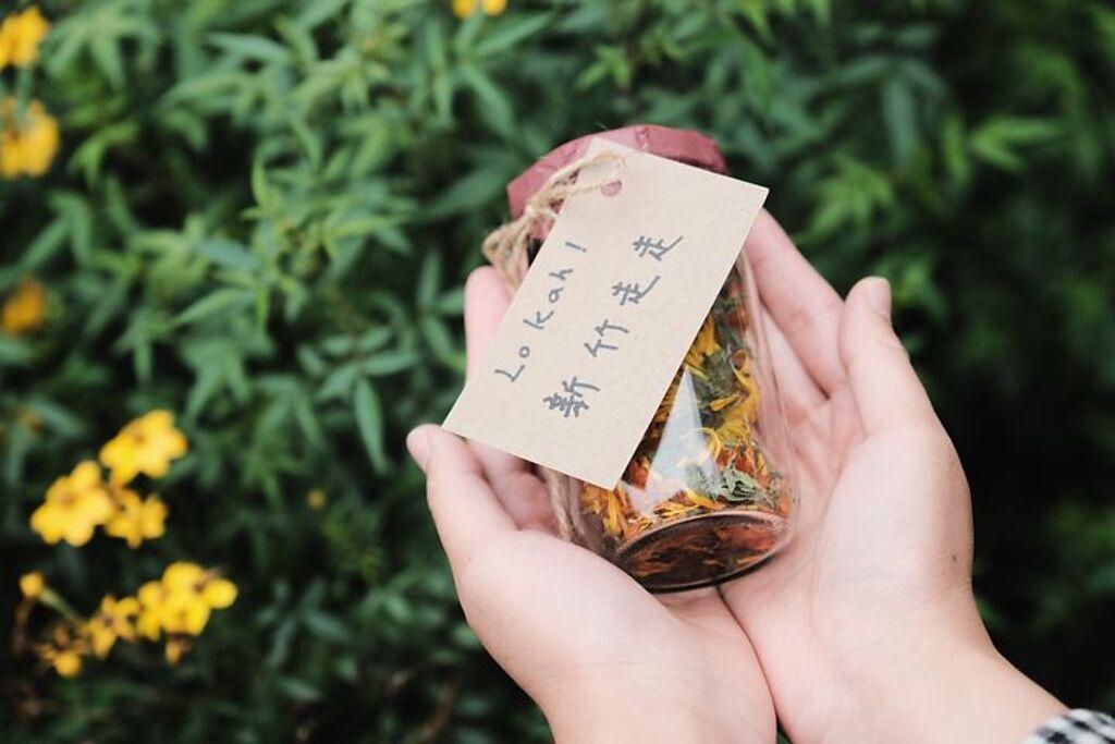 「新竹走走」歡迎遊客把「在地風味純露」帶回家。