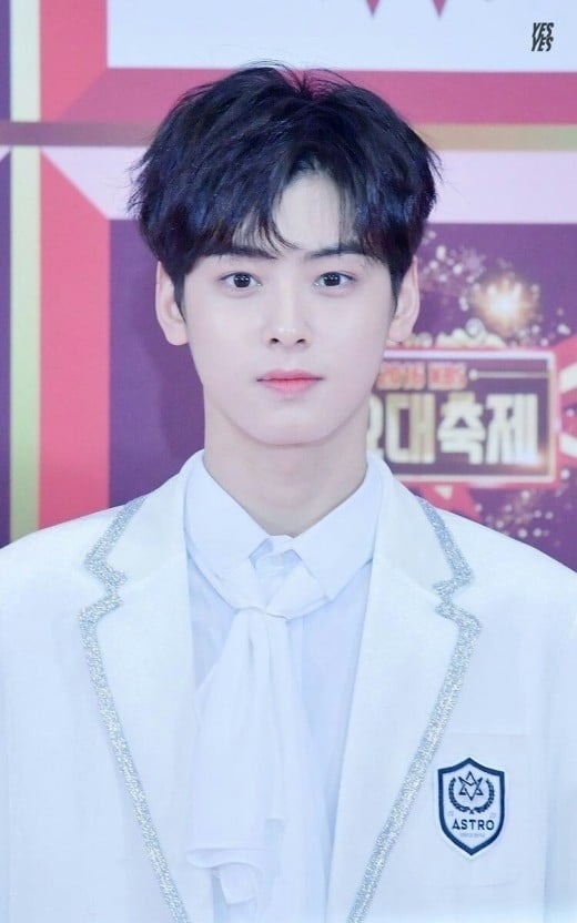 車銀優出道初期