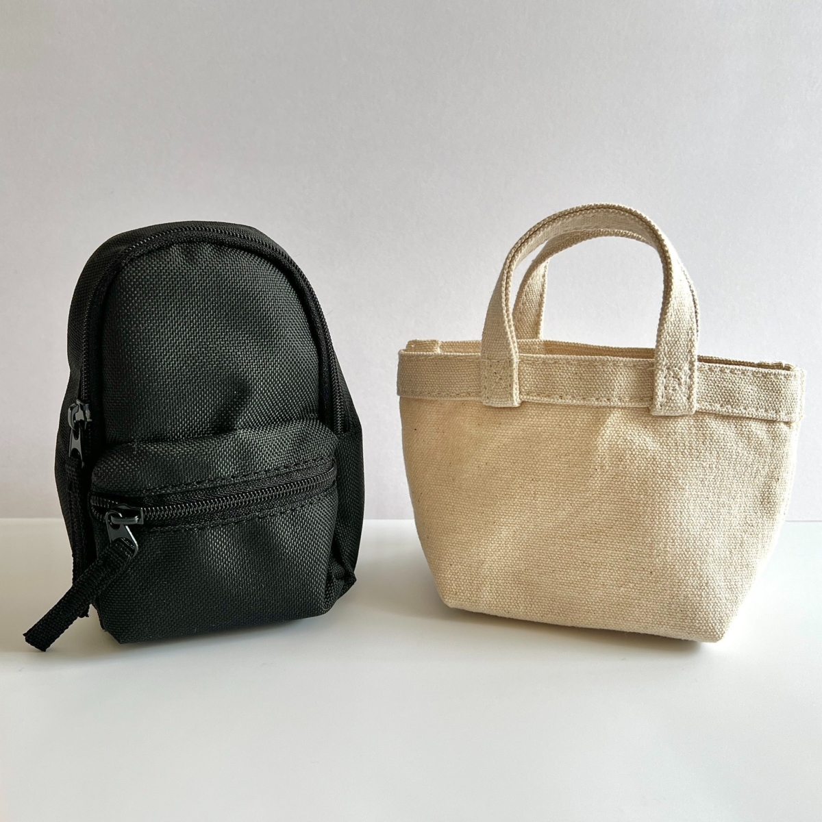 日本網友在瘋無印良品的迷你背包和提袋