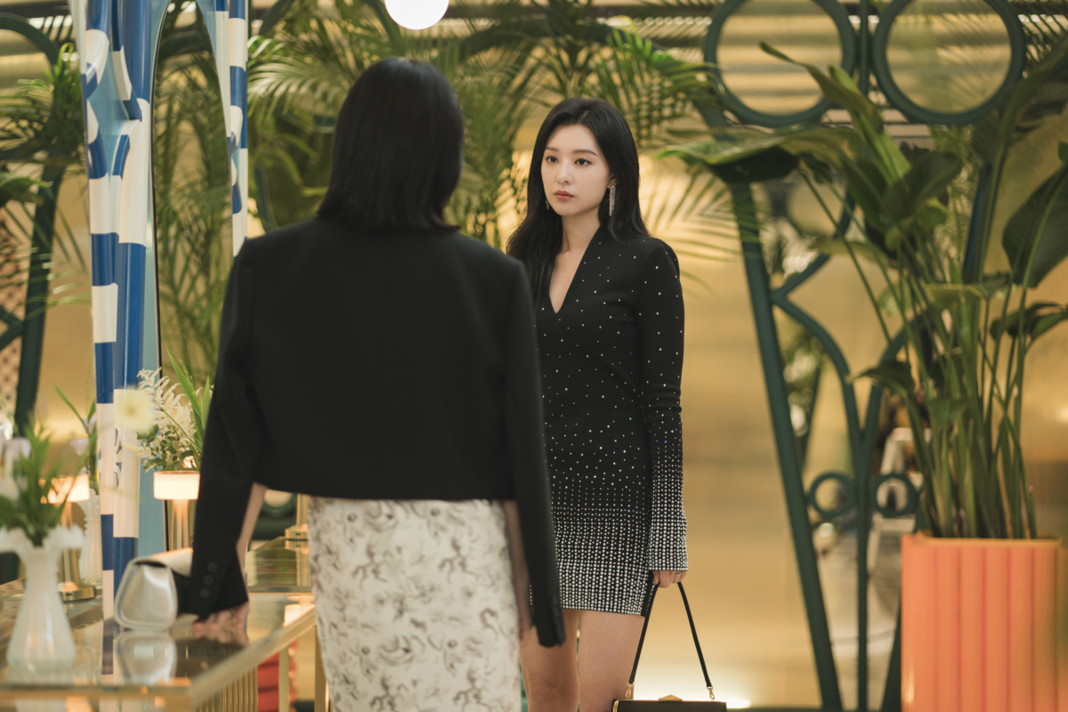 韓劇《淚之女王》金智媛穿搭:BALMAIN