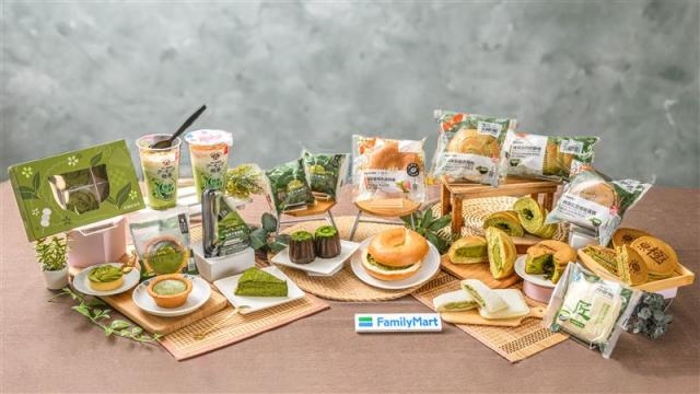 全家抹茶季一共13款甜點即使吃遍了也不傷荷包!