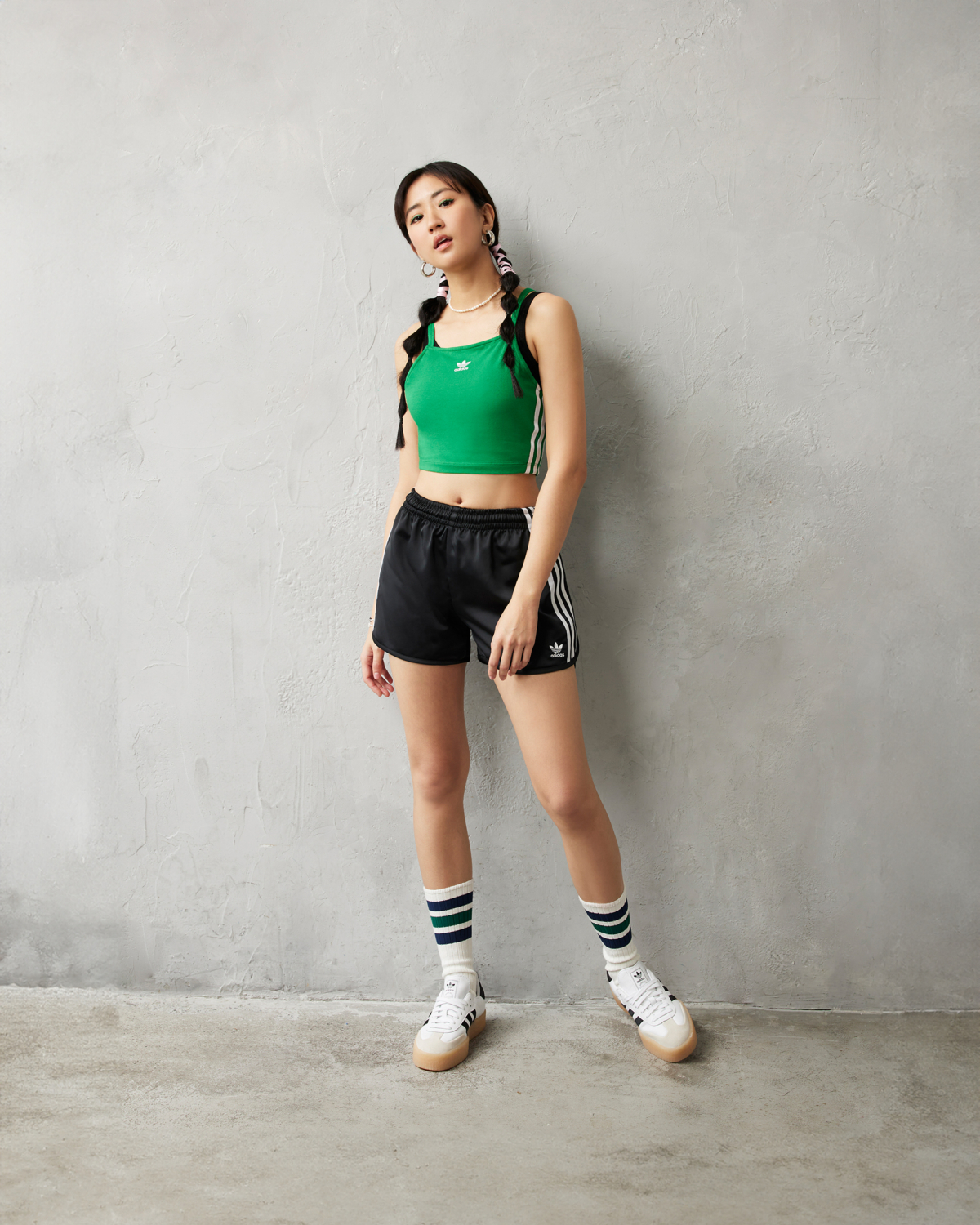 adidas Originals T-TOE系列 9m88腳踩全新SAMBAE鞋款 以ADICOLOR個性穿搭展現街頭時尚態度