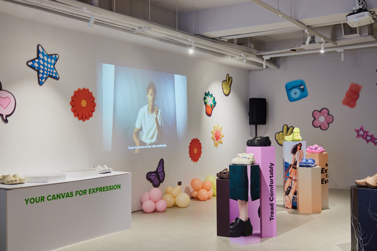 CROCS洞洞鞋在3/27舉辦「COME AS YOU ARE!保持本色」品牌派對,活動會場打造的五彩繽紛、現場鮮明的色調也象徵著CROCS生生不息的品牌活力,主打鞋款Stomp雪屋系列重磅來襲,還有男款幾何Geo Mold讓你站上潮流尖端,與您分享活動現場與最新商品資訊。