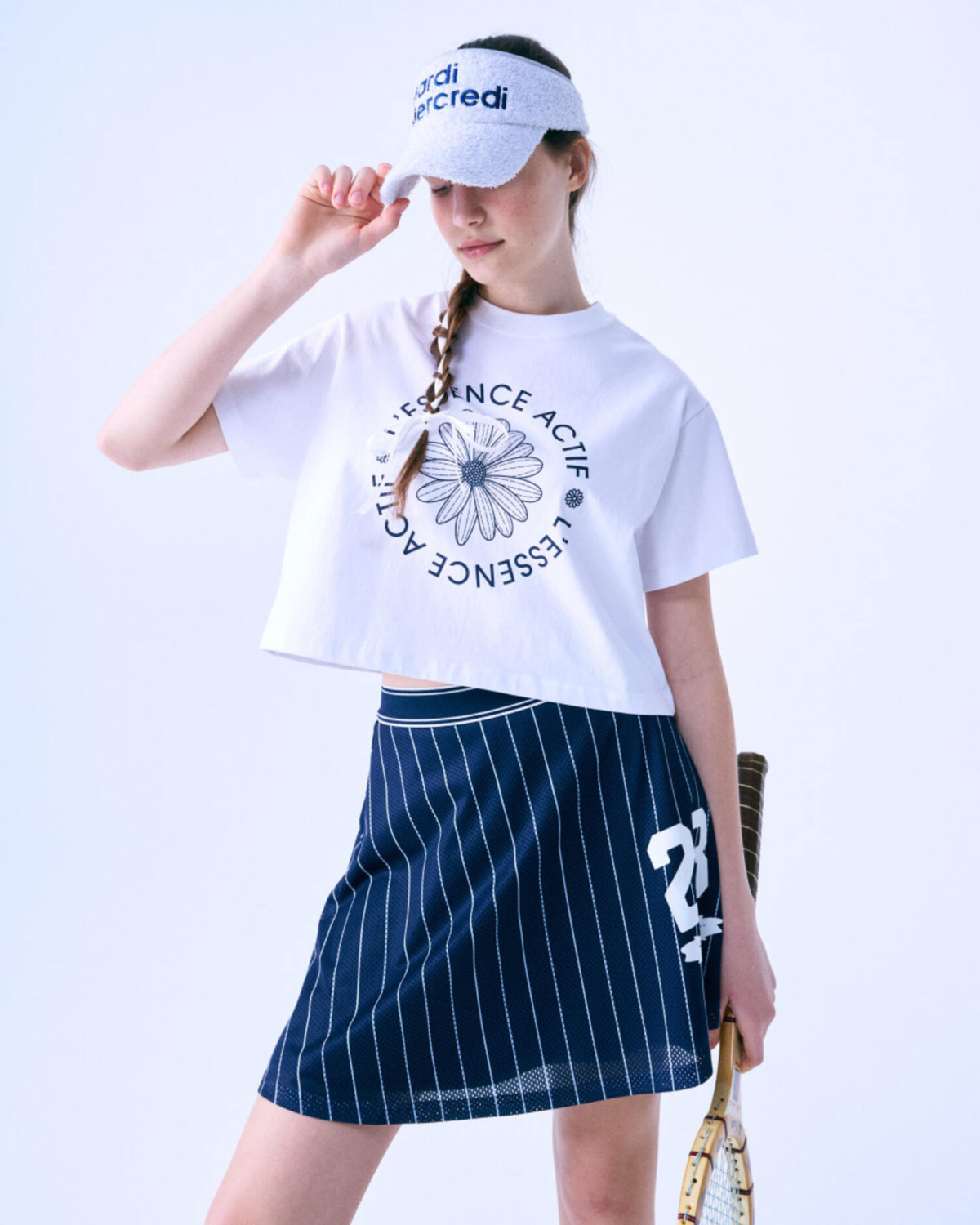 Mardi Mercredi Actif EMBLEM 印花短版 T 恤,NT$2,080