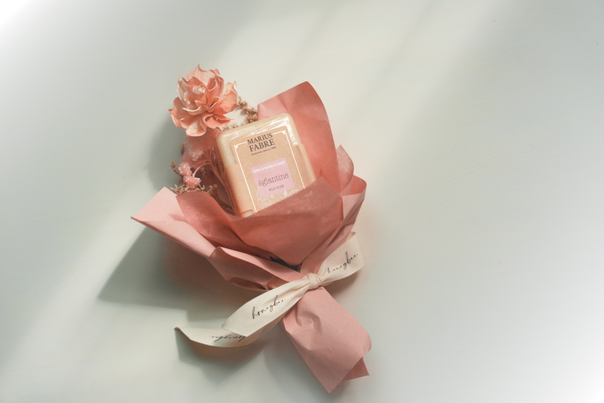 法鉑玫瑰皂花束 -全館消費2000元即贈