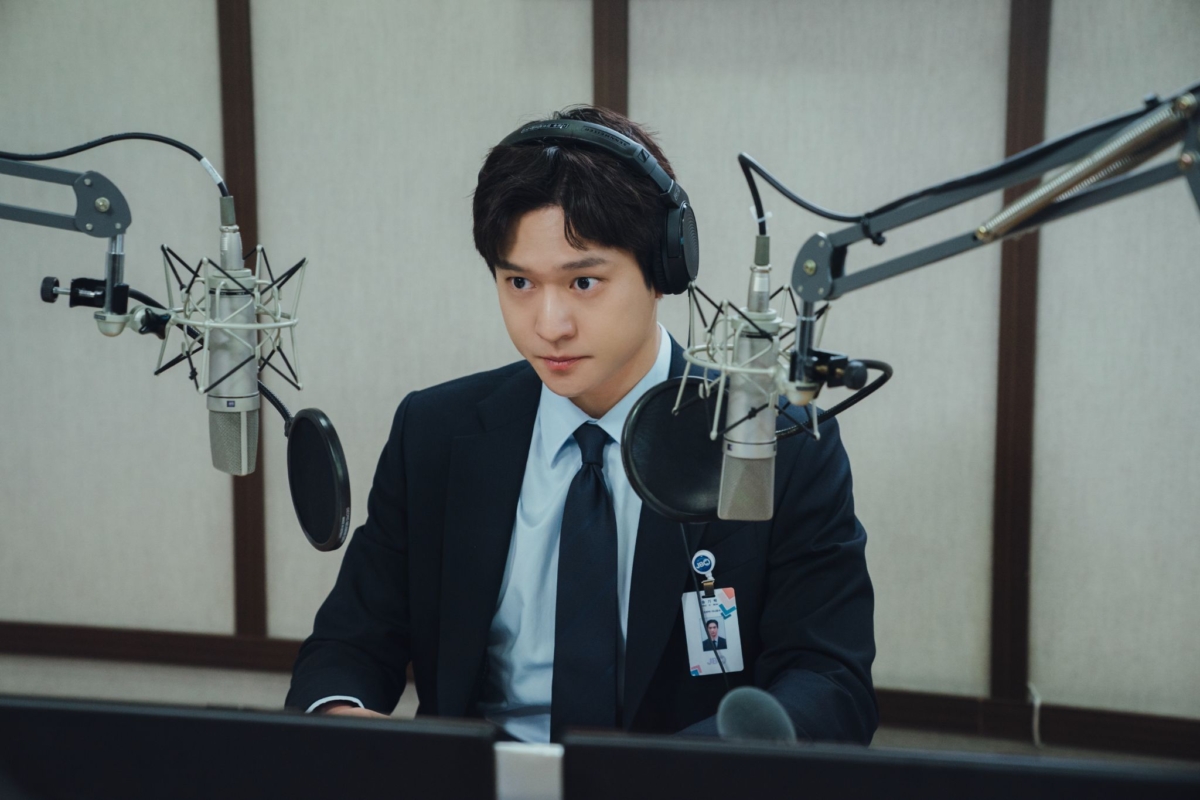 《没有秘密》由高庚杓飾演一名數年來都備受尊崇的新聞主播宋氣魄