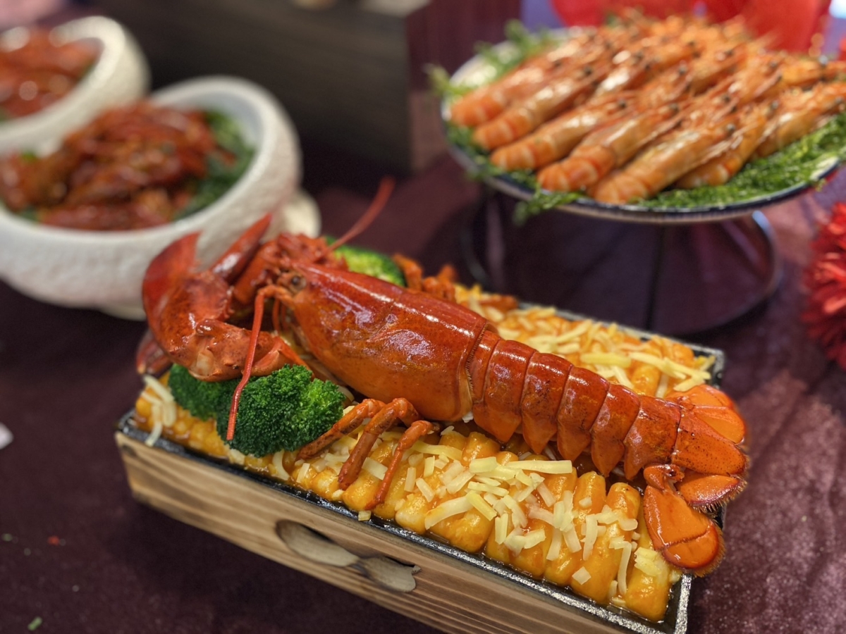 台中逢甲星享道酒店星饗道國際自助餐最低餐費只要NT$520元。