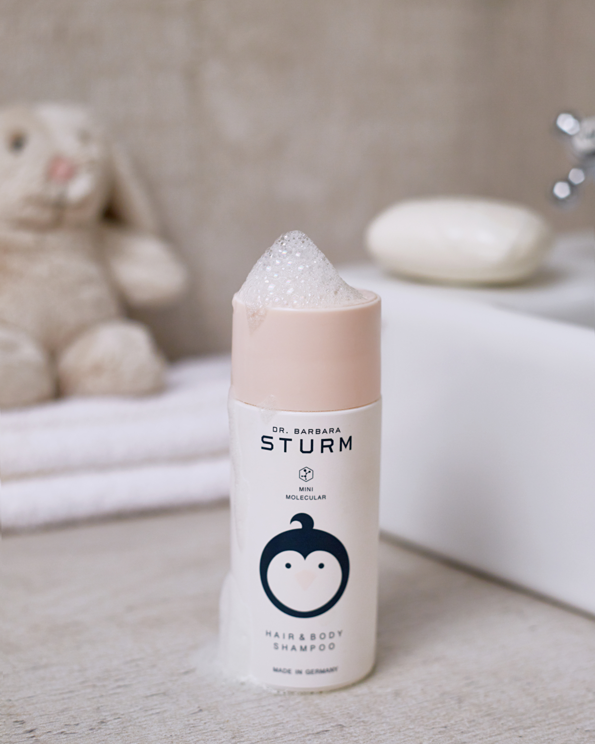 DR. BARBARA STURM 寶寶洗髮沐浴露 150ml,NT$1,600