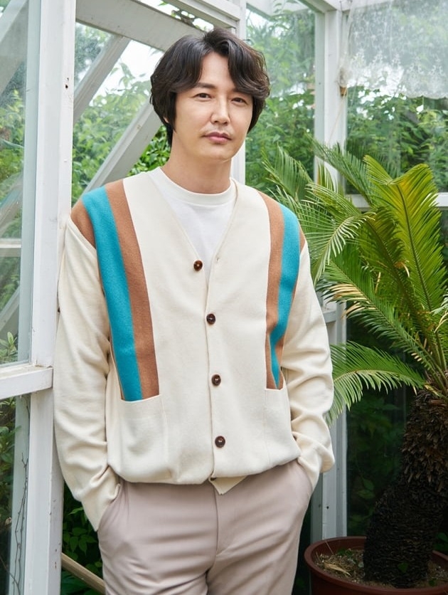 尹相鉉曾是麵食店老闆