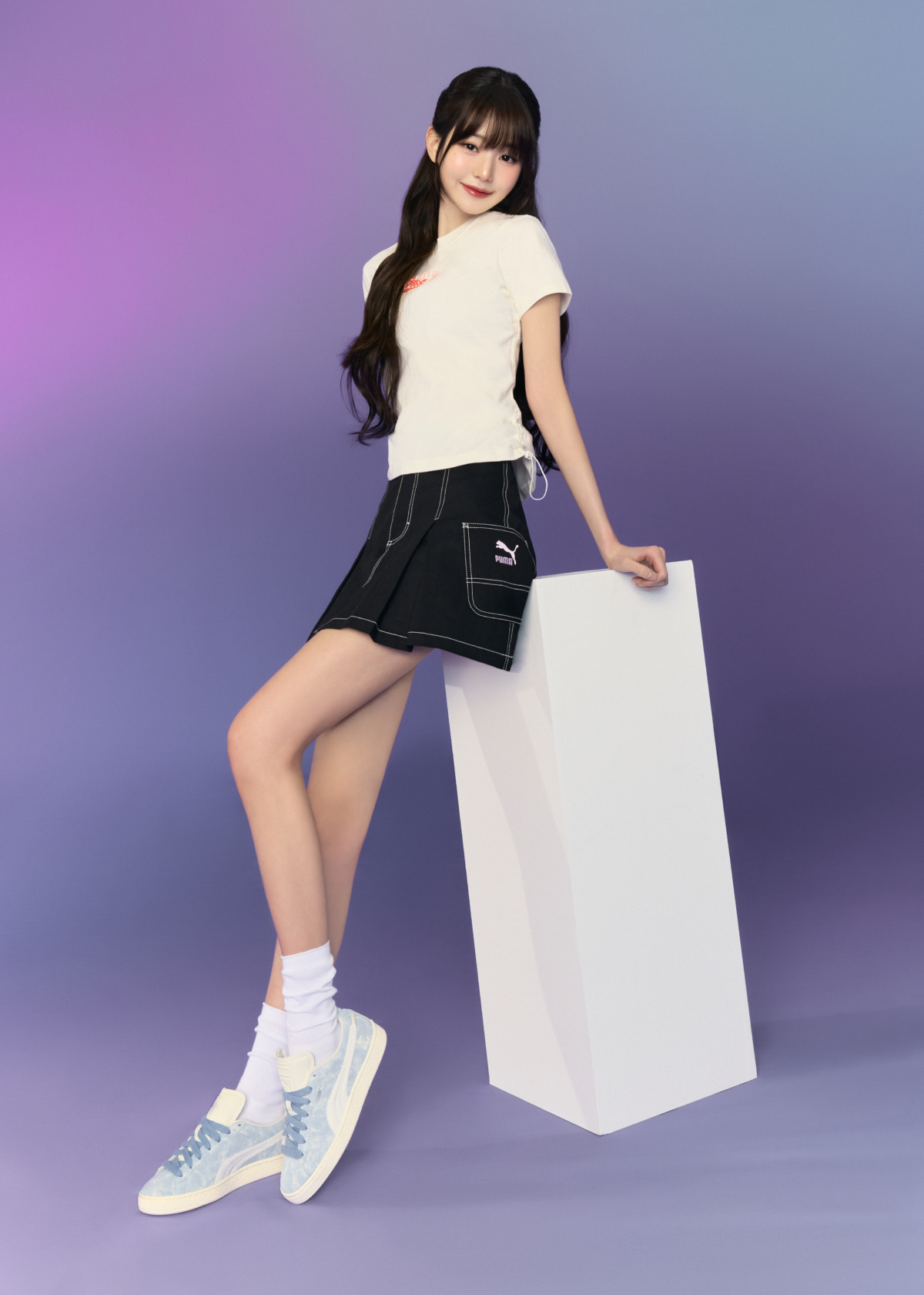 PUMA 流行系列舞動短袖T恤,NT$1,380、流行系列舞動短裙,NT$1,980、Suede FOREVER DANCE,NT$2,980