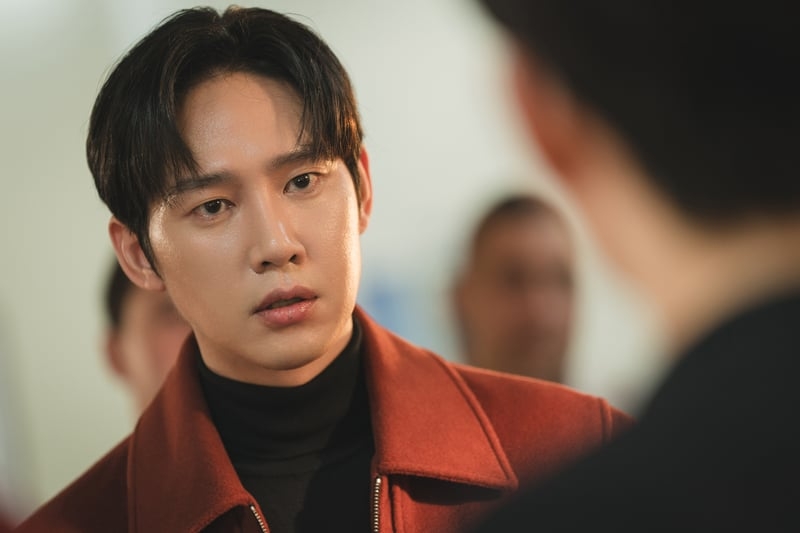 《淚之女王》飾演反派「尹殷盛」的朴成勳