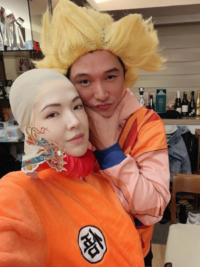 邱澤以行動力挺愛妻許瑋甯。