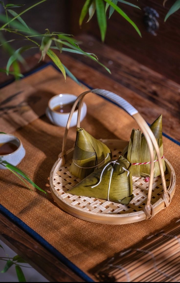 端午節習俗吃粽子