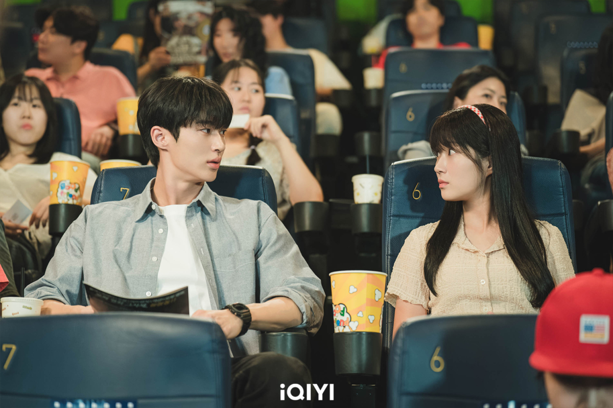 2024年黑馬韓劇《背著善宰跑》引發全球網路熱議，男女主角邊佑錫、金惠奫爆紅。