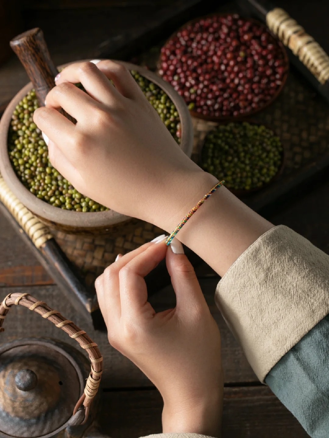 五彩縷在端午節戴上會平平安好運