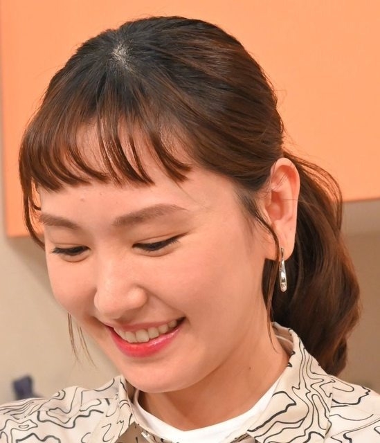 新垣結衣眉毛上「極短瀏海」不好駕馭