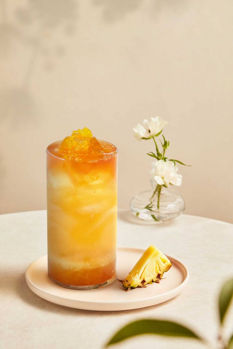 迷客夏「鳳梨康波綠／青」好評熱銷中。