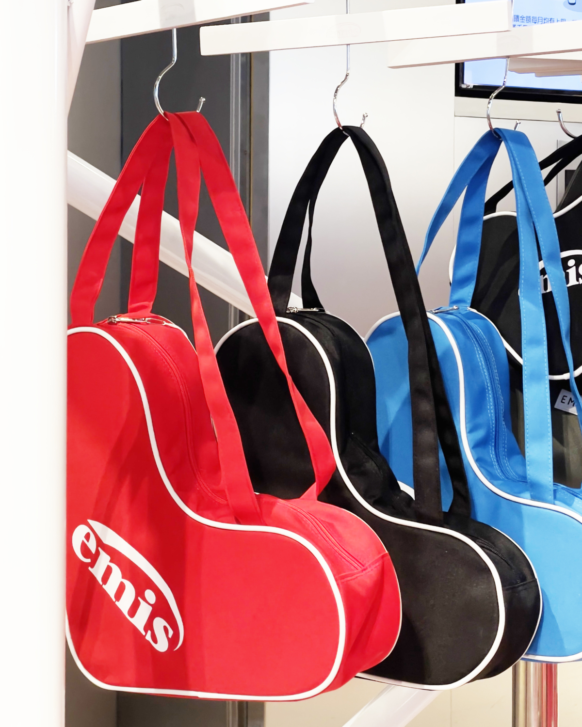 台中快閃店新增韓國熱銷商品愛心包，NT$1,980