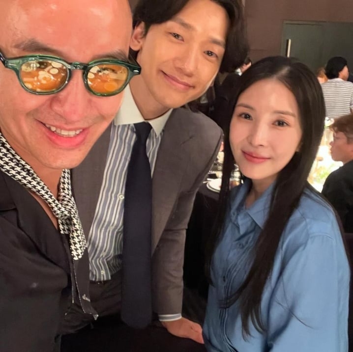 馬東石與老婆芮貞和結婚3年「上週終於補辦婚禮」!現場賓客眾星雲集,池晟、Rain、BoA、孫錫久全到場祝賀!