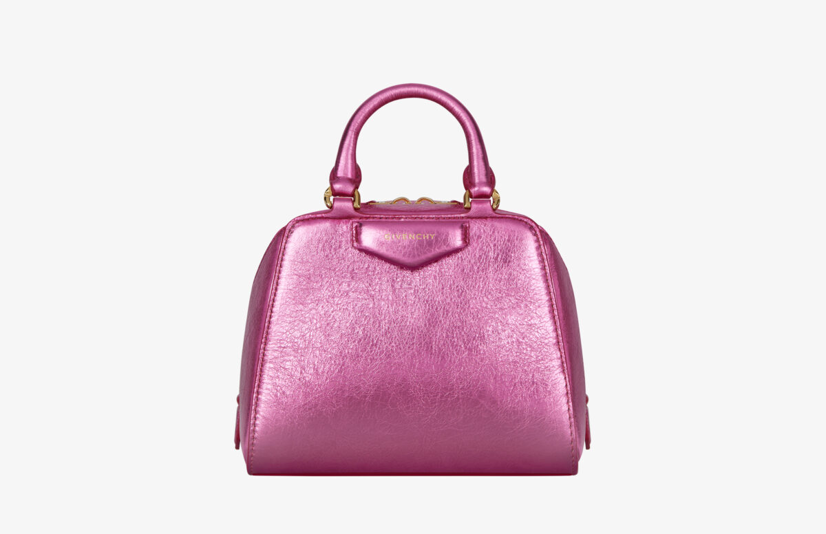 Givenchy Antigona Cube 系列莓紅色 Nano ,NT$ 60,500
