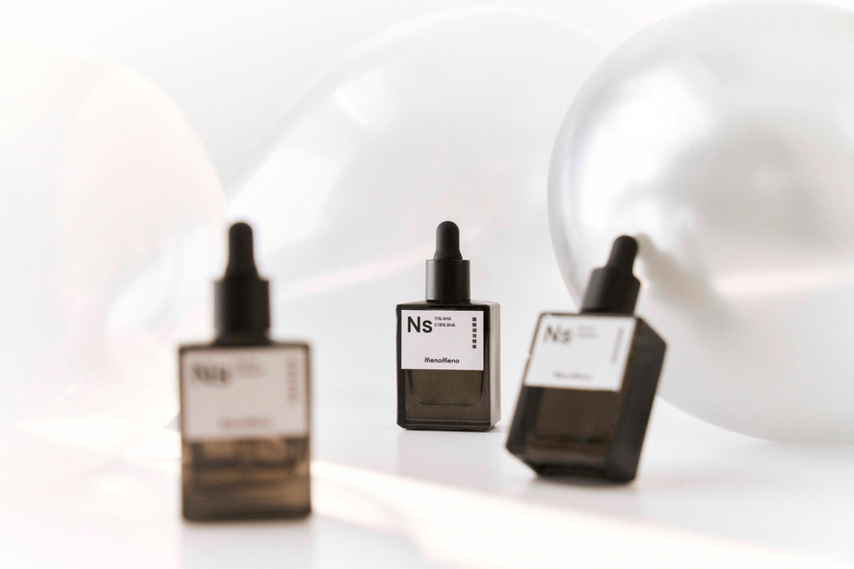 m̄enom̄eno Ns 酸酸調理精華 15ml ，NT$880