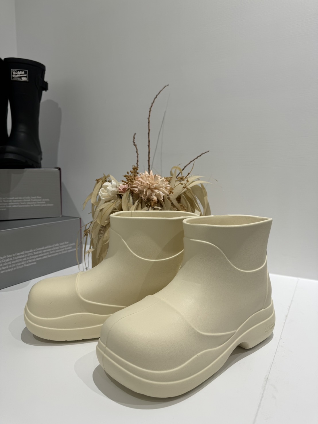 Rockfish Weatherwear 穆勒短雨靴，NT$1,980