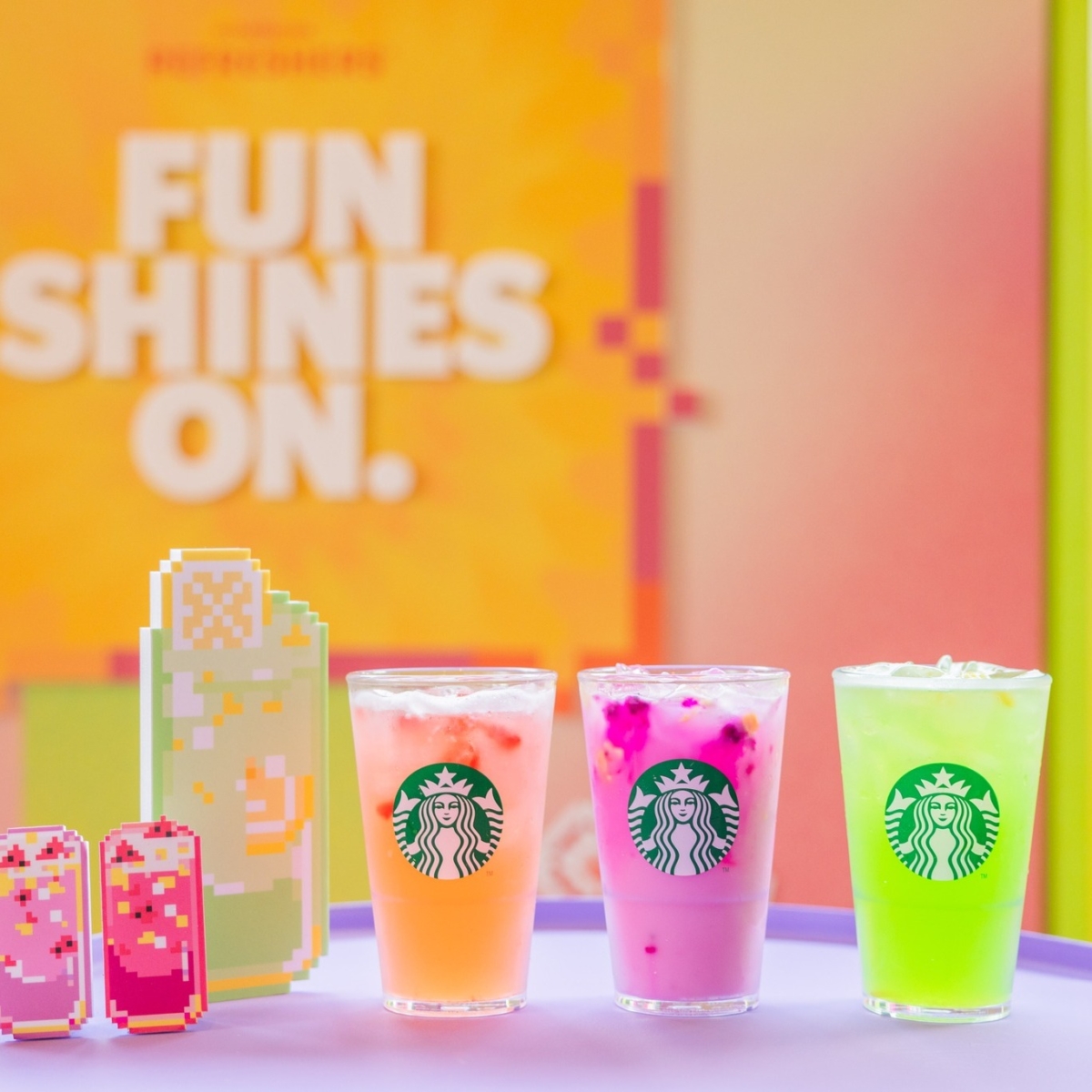 星巴克「星沁爽」果香風味清涼上市。