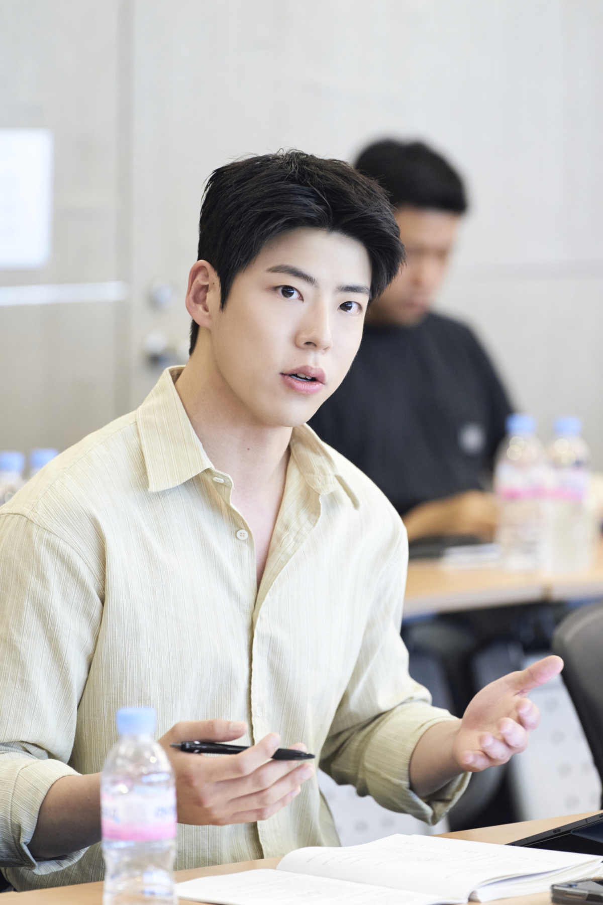 崔宇成Netflix最新韓劇《Can This Love Be Translated》