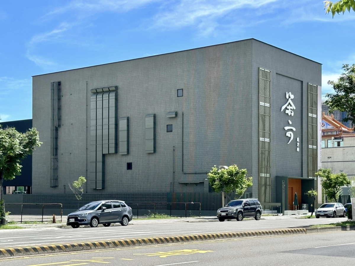 「茶六燒肉堂 台南店」是全台最大間分店。