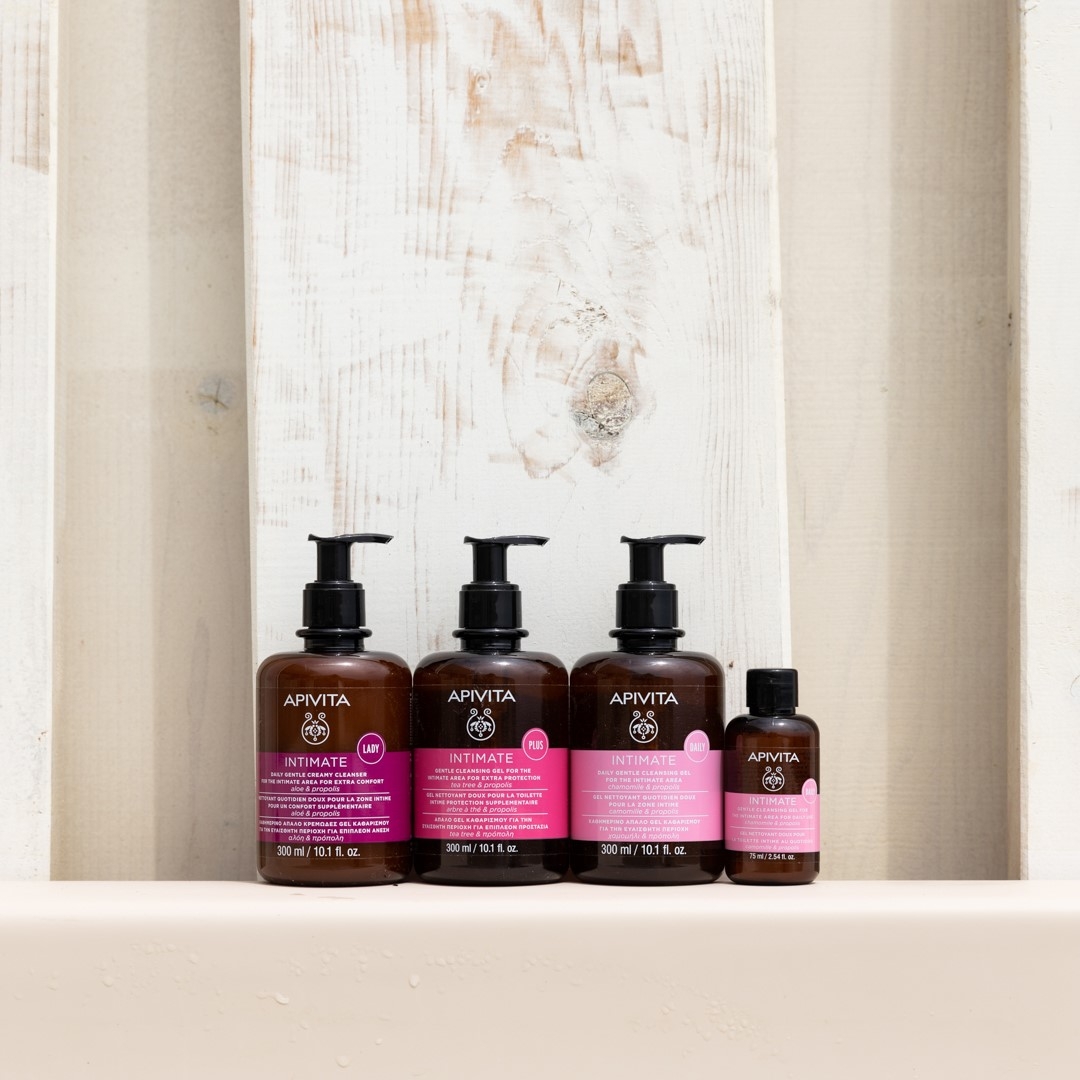 APIVITA 私密保養潔膚系列擁有關鍵成分「專利蜂膠」保持微生物菌叢平衡