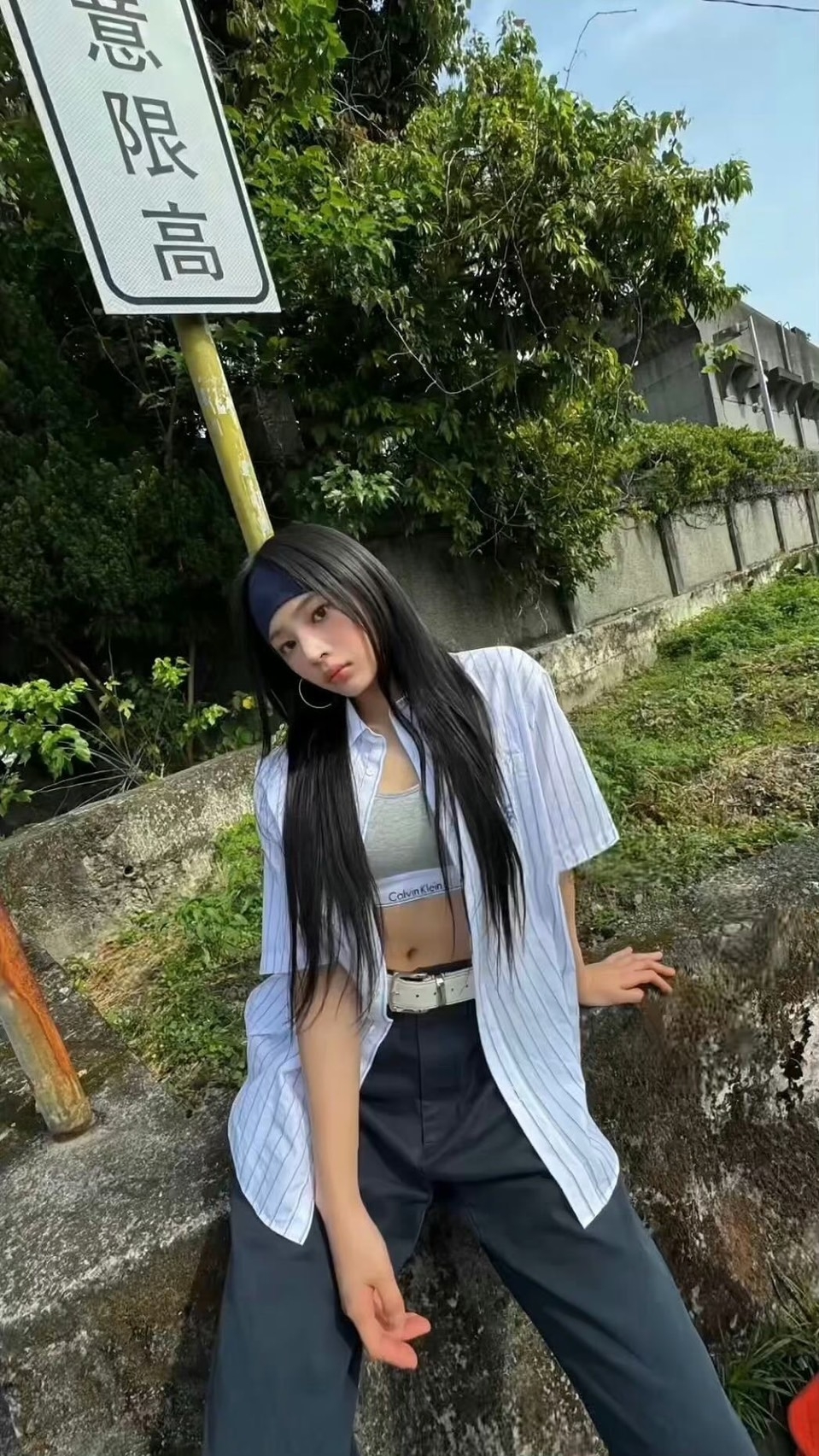 Minji在台灣宜蘭平交道