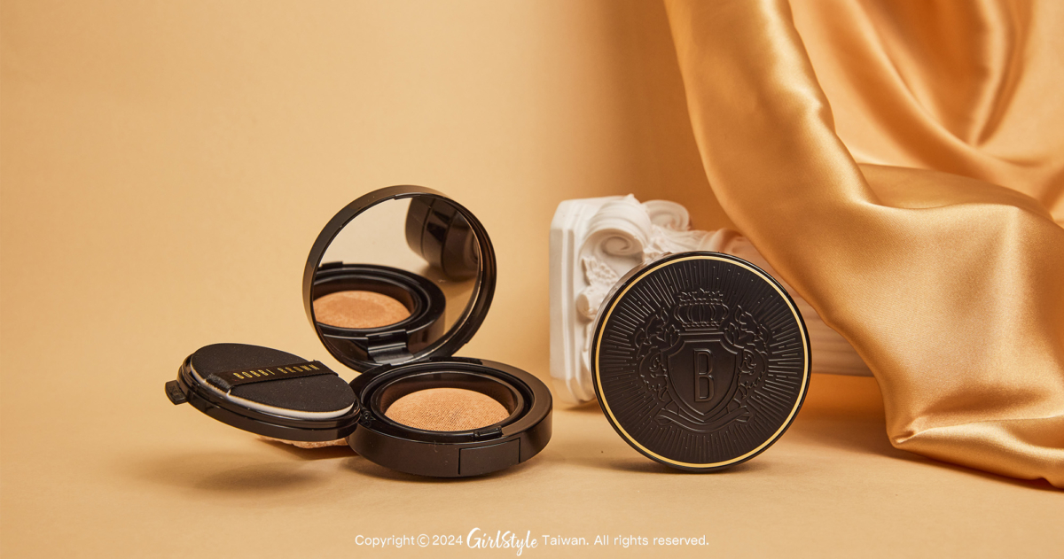Bobbi Brown霧光持久氣墊粉餅SPF40 PA+++，NT$2,400(一盒一蕊)/，NT$1,700(補充蕊心)