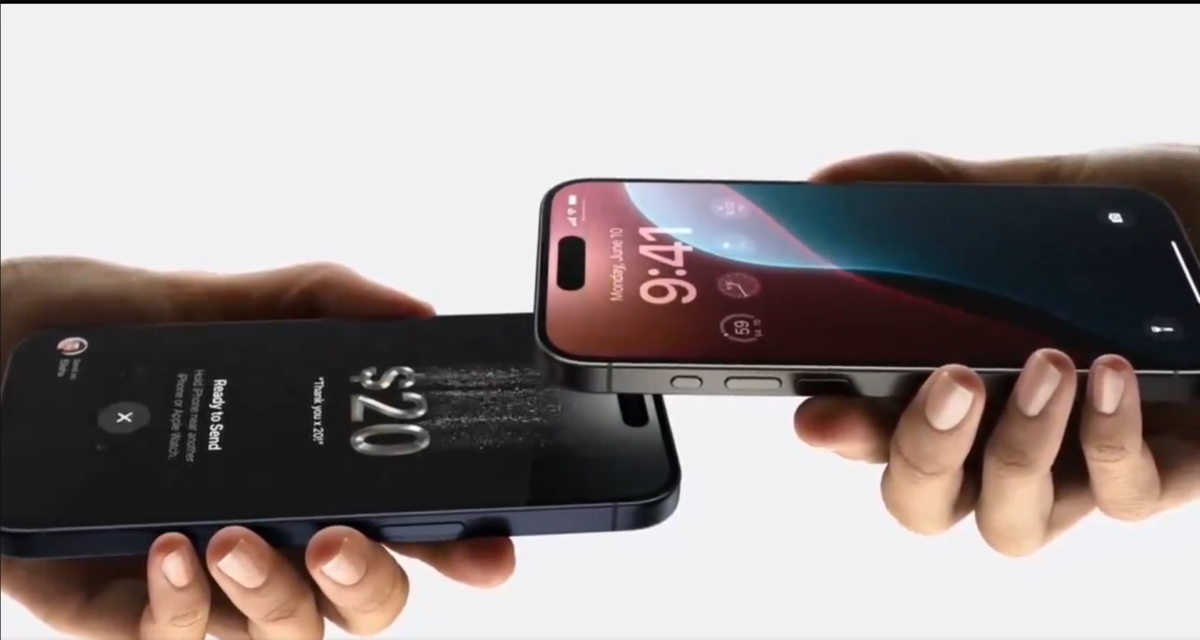 兩支手機碰一下就能Apple Pay 支付