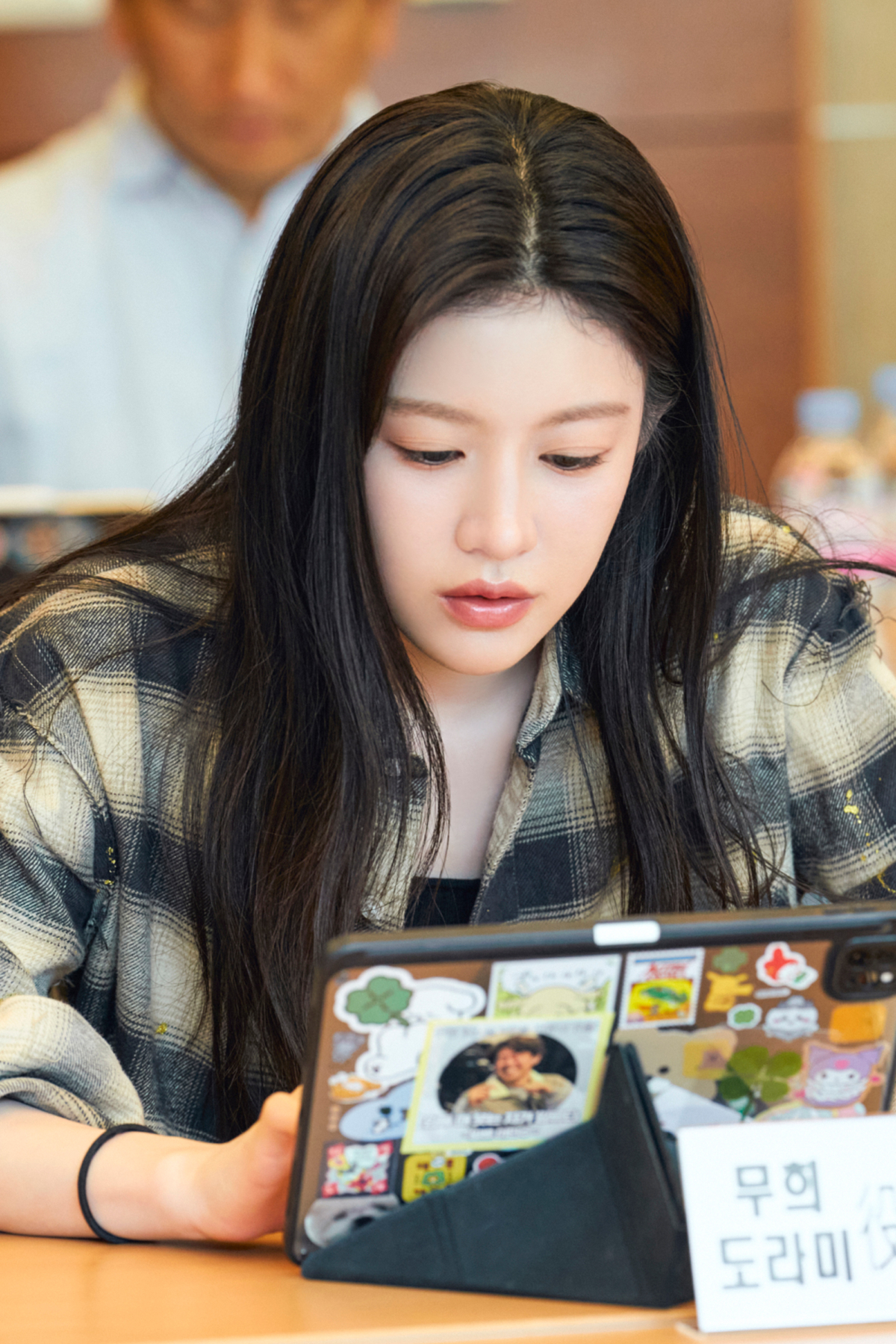 高允貞Netflix最新韓劇《Can This Love Be Translated》