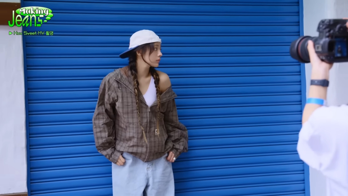 Minji台灣路邊拍攝寫真