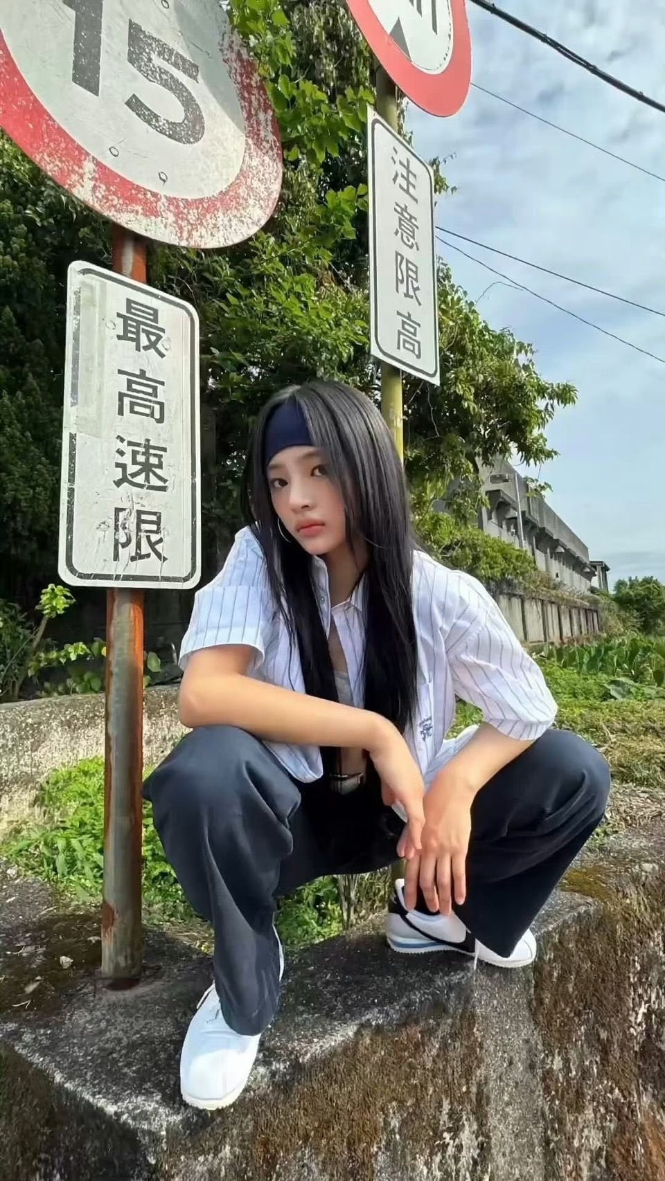 Minji在台灣宜蘭平交道