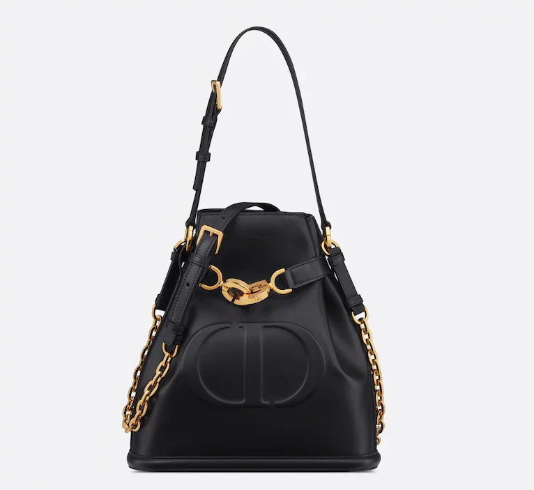 Dior 中碼 C'est Dior 手袋黑色 CD 燙印小牛皮,NT$ 120,000