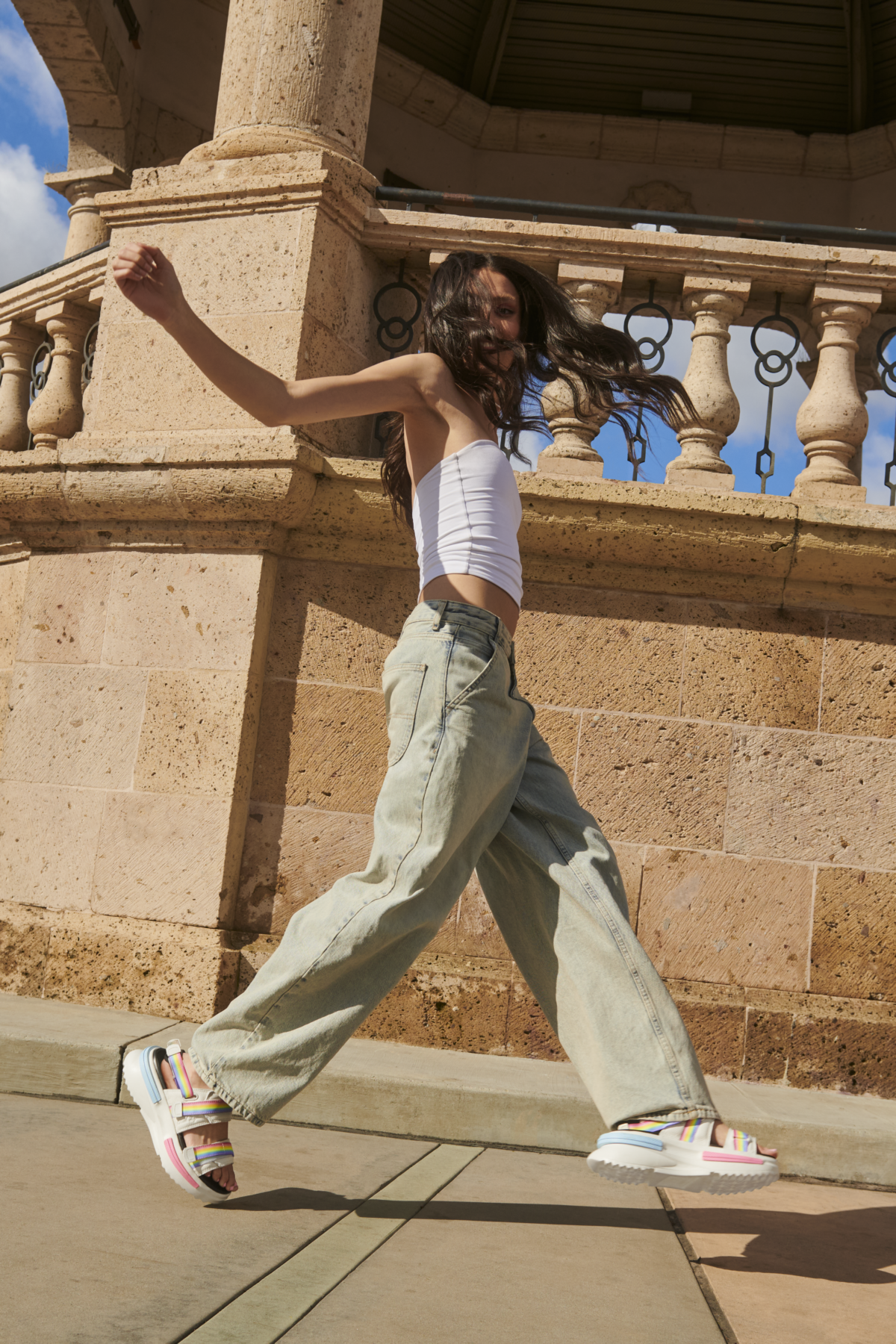 Converse A10219 Run Star Utility Sandal CX Pride，NT$2,580