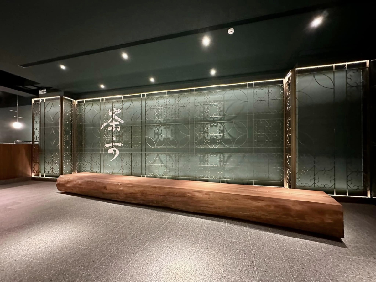 「茶六燒肉堂 台南店」大廳。