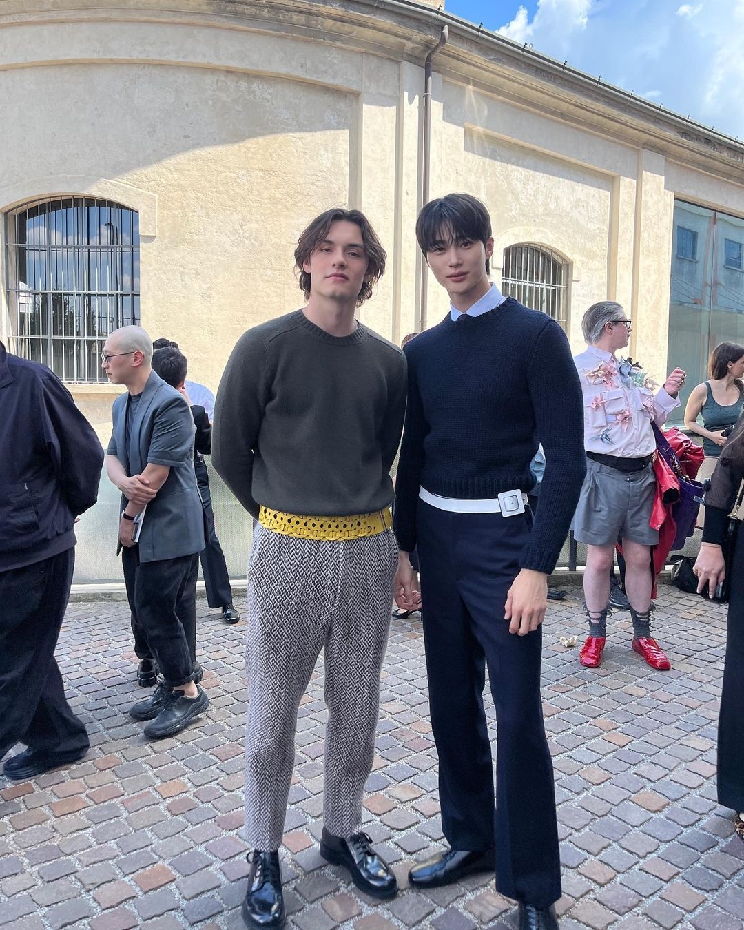 邊佑錫受邀前往米蘭時裝周