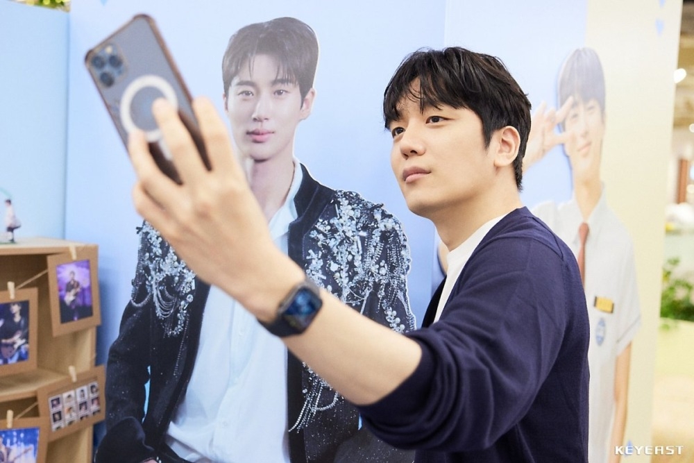 《背著善宰跑》許亨圭人氣飆升