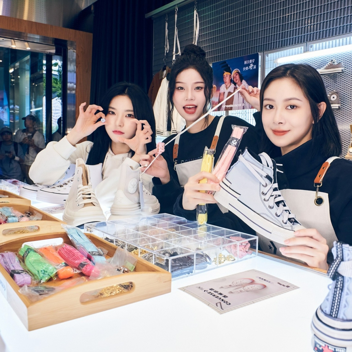 幻藍小熊也來玩CONVERSE BY YOU