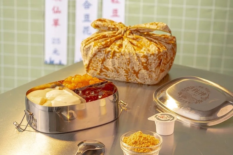 「一沐日」728獨賣的「珍藏料神便當盒」份量實在,充滿心意。