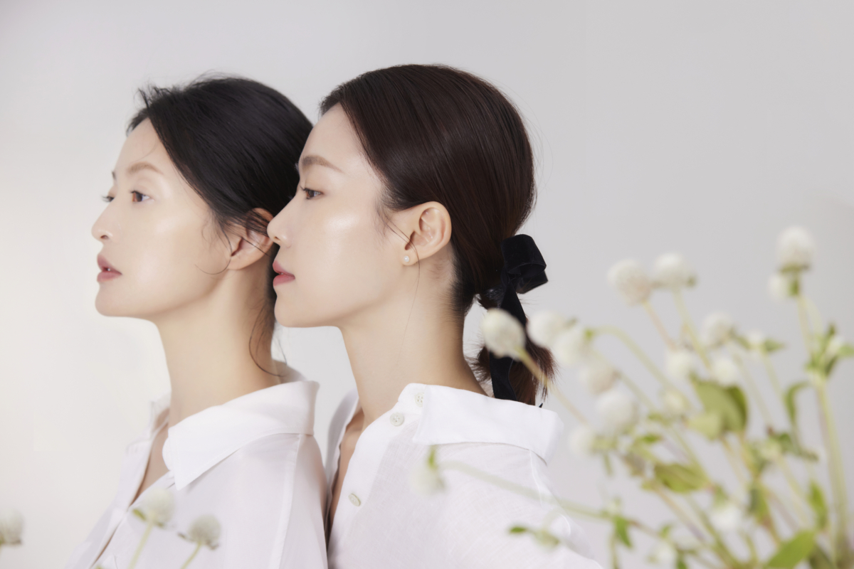 挑選帶有香氣療癒的膏狀面膜，不僅能保養皮膚，還能舒緩追賽事時的緊張心情