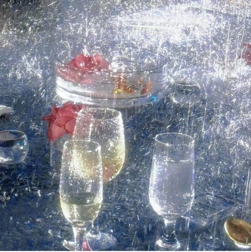 「雨打荷花」的瞬間就連細節也絕美。