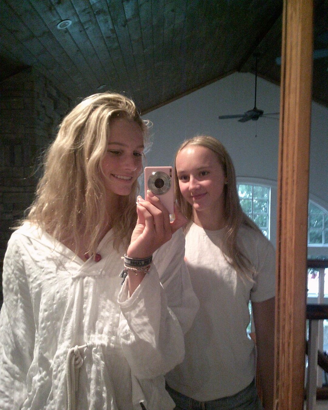 加拿大游泳天才少女Summer McIntosh私下生活照