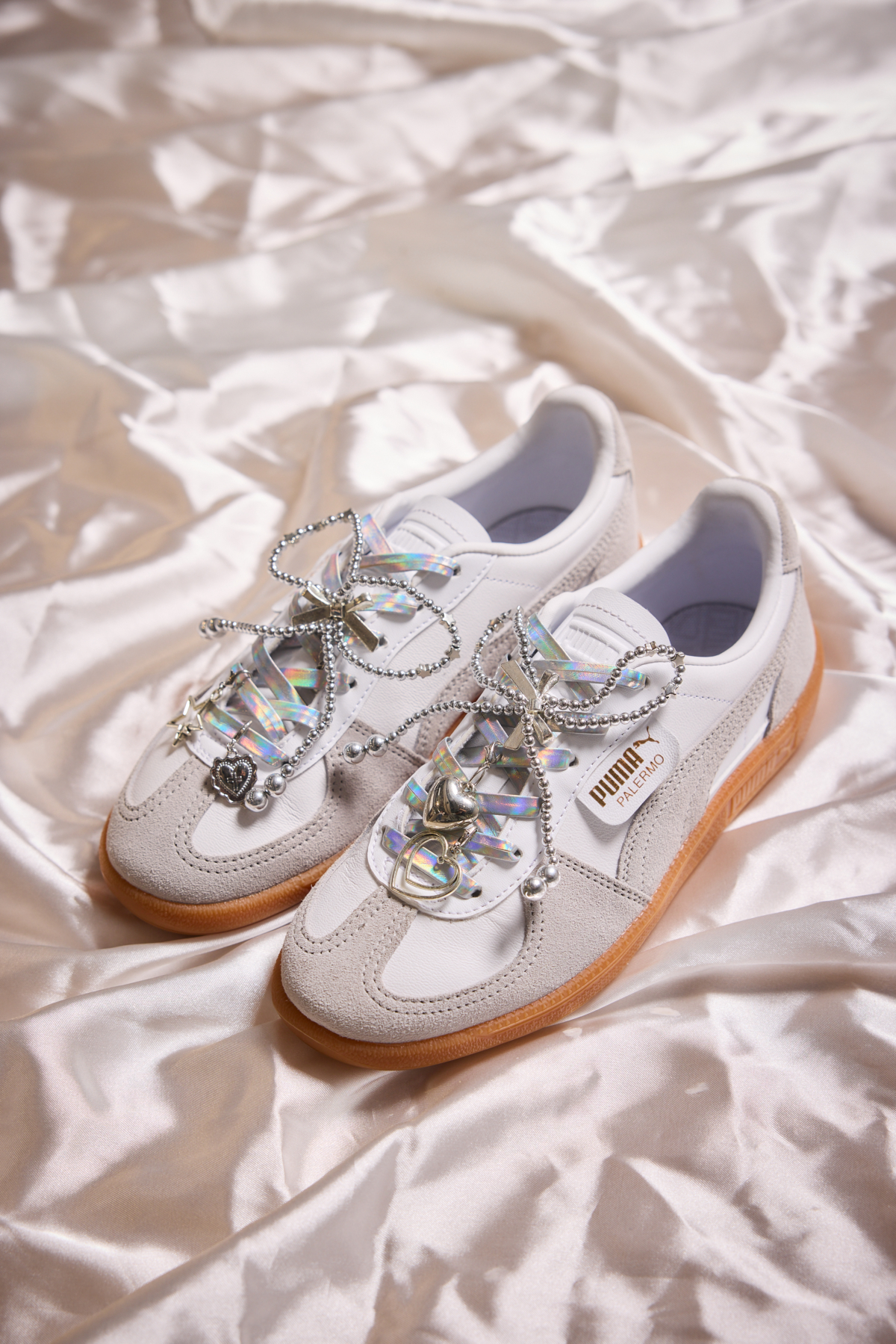 Y2K 蝴蝶結鞋扣掛飾組_未來太空銀