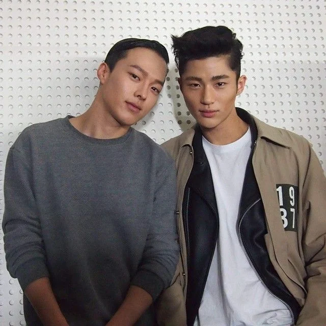 張基龍、邊佑錫當年模樣青澀。