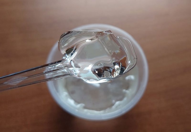 日本全家推出「透明布丁」質地